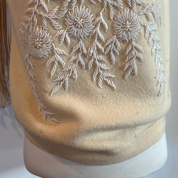 1960's Vintage The Broadway Lambswool/Angora Beaded Sweater Hong Kong Elegant! - Picture 3 of 12